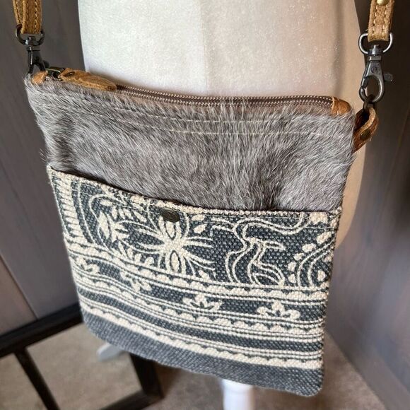 MYRA Crossbody Bag Canvas Hair-on Leather - Picture 3 of 10
